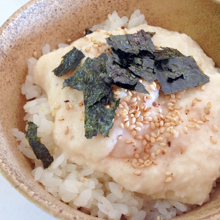自然薯でとろとろ ご飯がすすむとろろご飯 レシピ 作り方 By うーころちゃん 楽天レシピ 自然薯でとろとろ ご飯がすすむとろろご飯 レシピ 作り方 By うーころちゃん 楽天レシピ